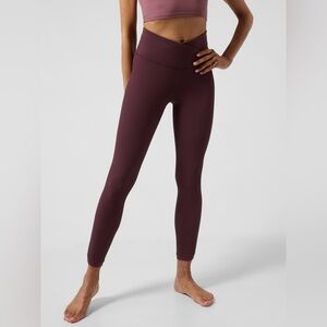 NWT Athleta Elation Crossover Rib 7/8 Tight in Spiced Cabernet, Size M